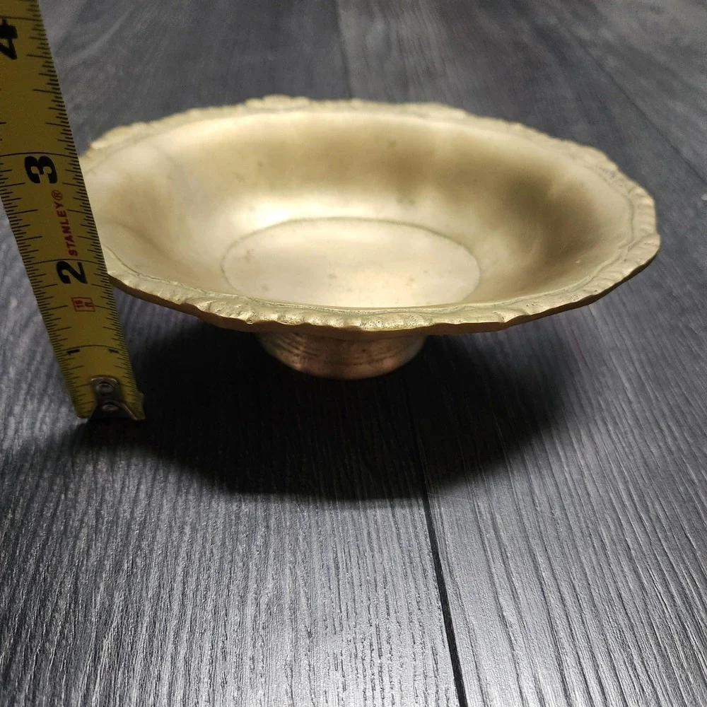 Vintage, Solid Brass Trinket dish. Mid-century Brass bowl.